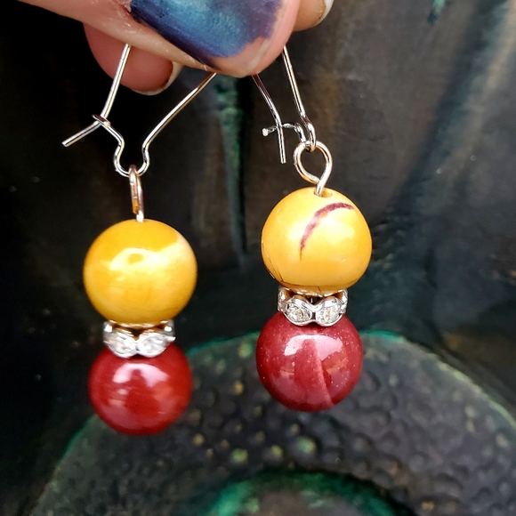 New Mookaite Jasper Round Ball & Rhinestone Earrings. - Picture 7 of 12